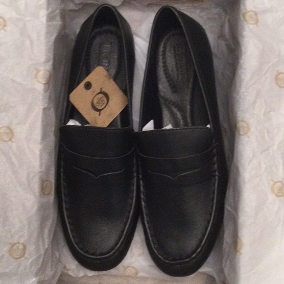 NWT Born Barnstable Black Leather Loafers Shoes 7.5M PRICE REDUCED - Picture 2 of 12